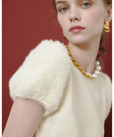 LOULOU WILLOUGHBY】Exclusively Yours, Online Only