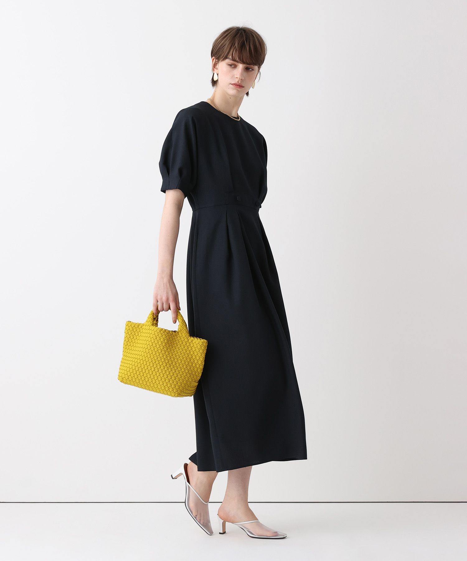 リネンライクタッキングワンピース|allureville OFFICIAL SITE