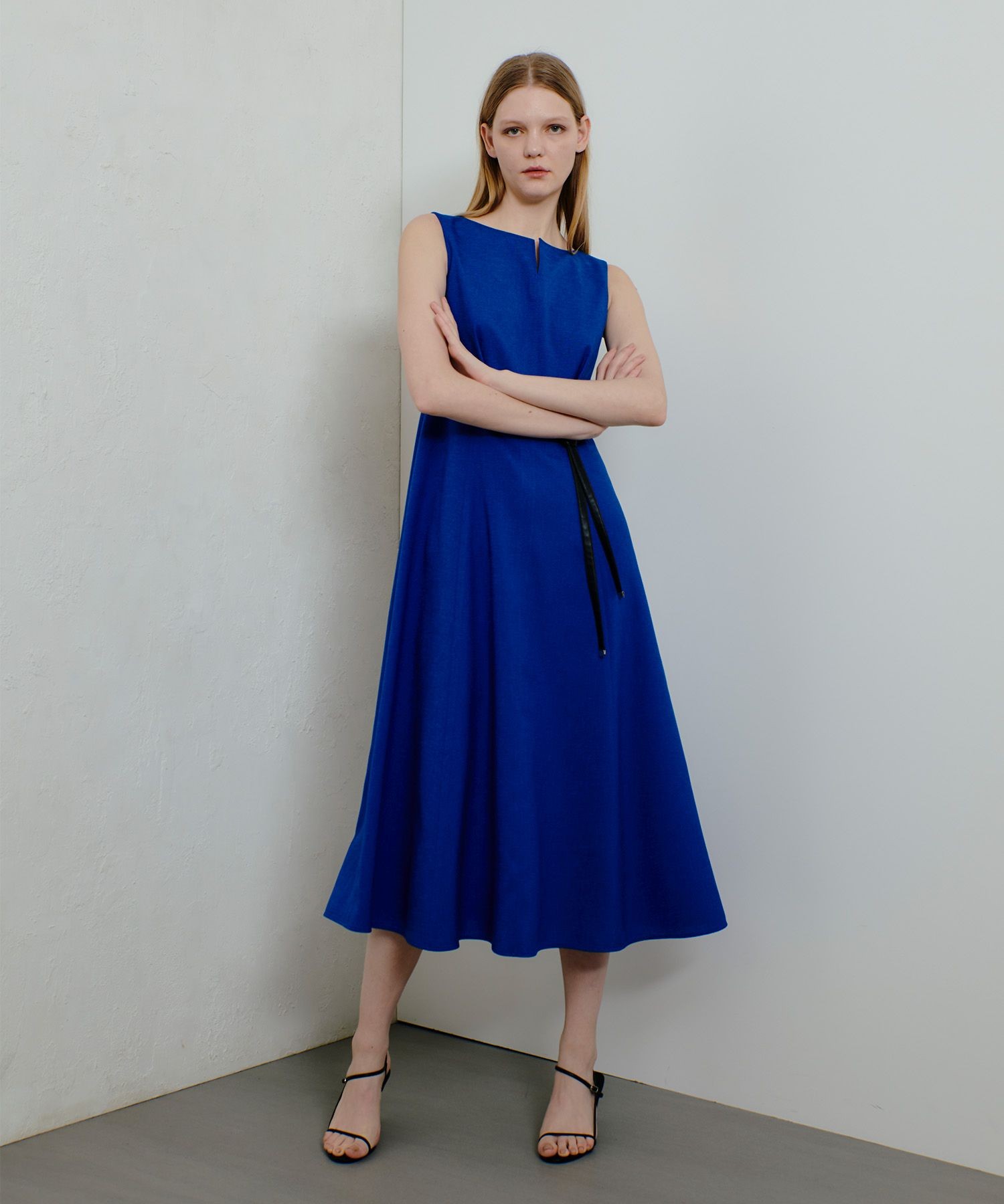 LOULOU WILLOUGHBY】ギャザーシフォンスリーブワンピース