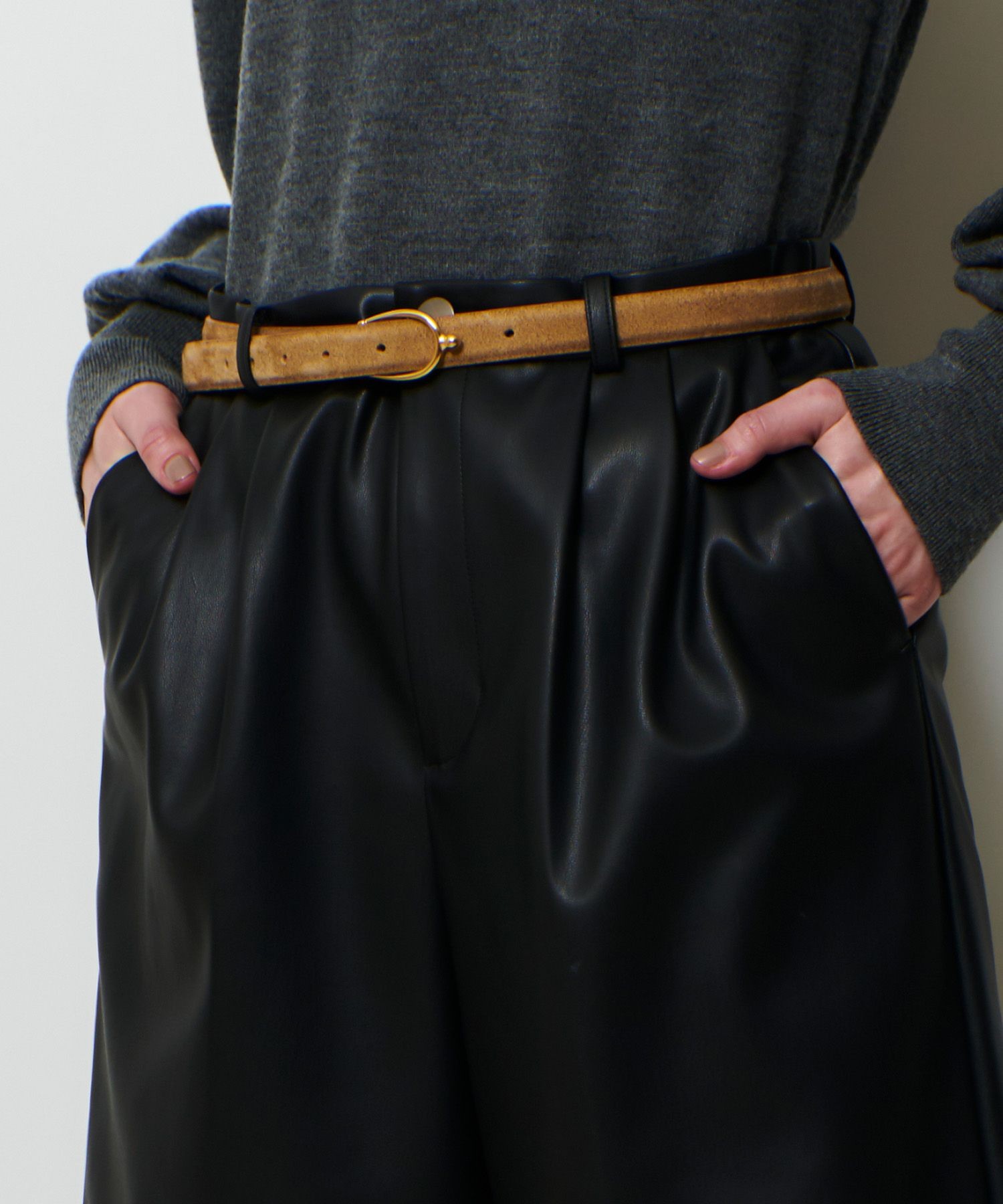 マニュエラ　ブラック　革　ベルト trim_ofalv_item46435d9ebf8711f