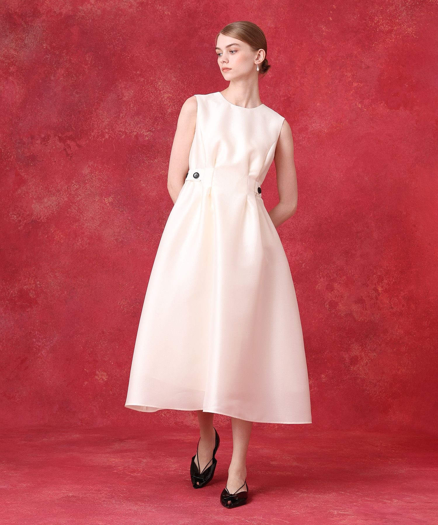 シルキータックボタンワンピース|allureville OFFICIAL SITE / ONLINE