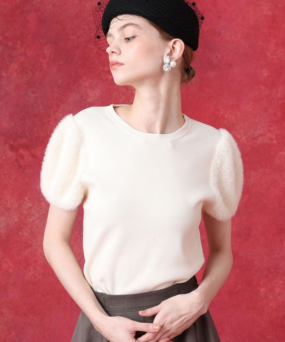 LOULOU WILLOUGHBY WEB限定 ファースリーブプルオーバー オフホワイト (02)