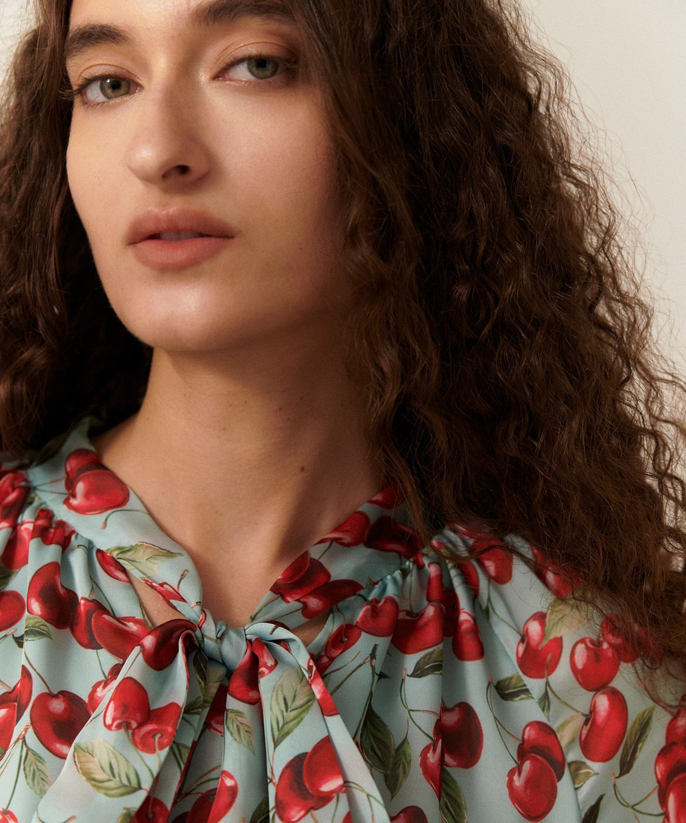 LOULOU WILLOUGHBY 【LOULOU WILLOUGHBY】LISAチェリープリント リボンワンピース サックス (63)