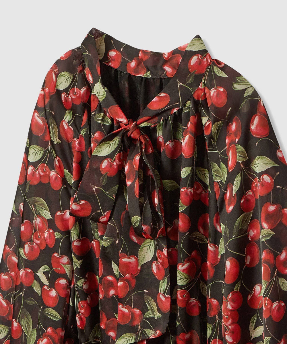 LOULOU WILLOUGHBY 【LOULOU WILLOUGHBY】LISAチェリープリント リボンワンピース ブラック (95)