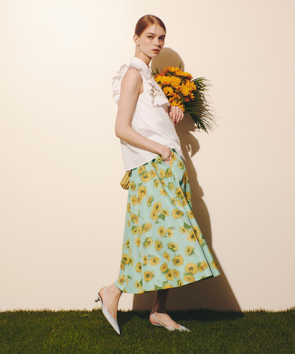 LOULOU WILLOUGHBY WEB 一部店舗限定【LOULOU WILLOUGHBY】サンフラワープリントギャザースカート グリーン系 (74)
