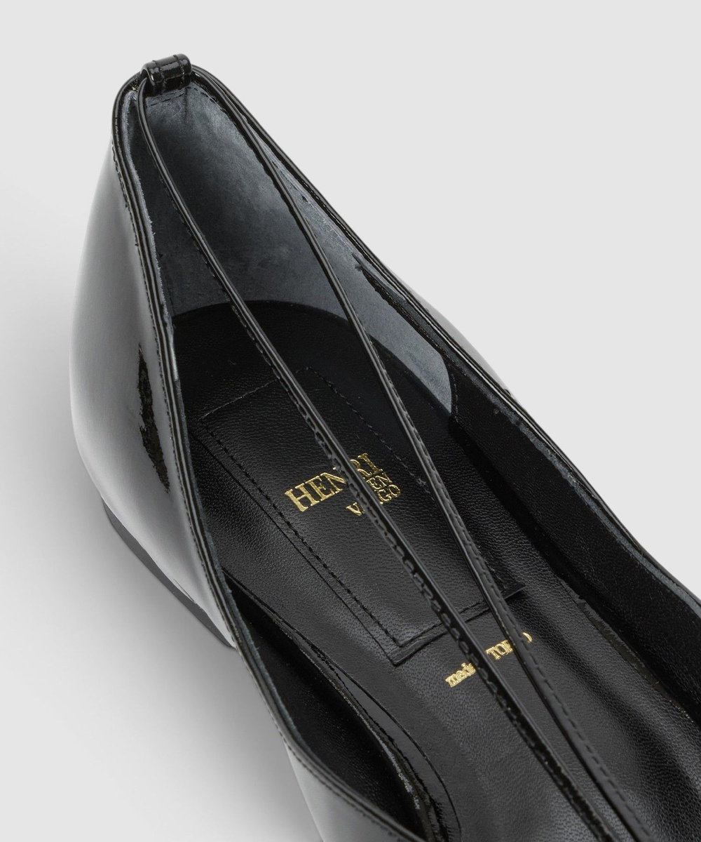 buying 【HENRI EN VARGO(ヘンリエンヴァーゴ)】NADIA PATENT ブラック (95)