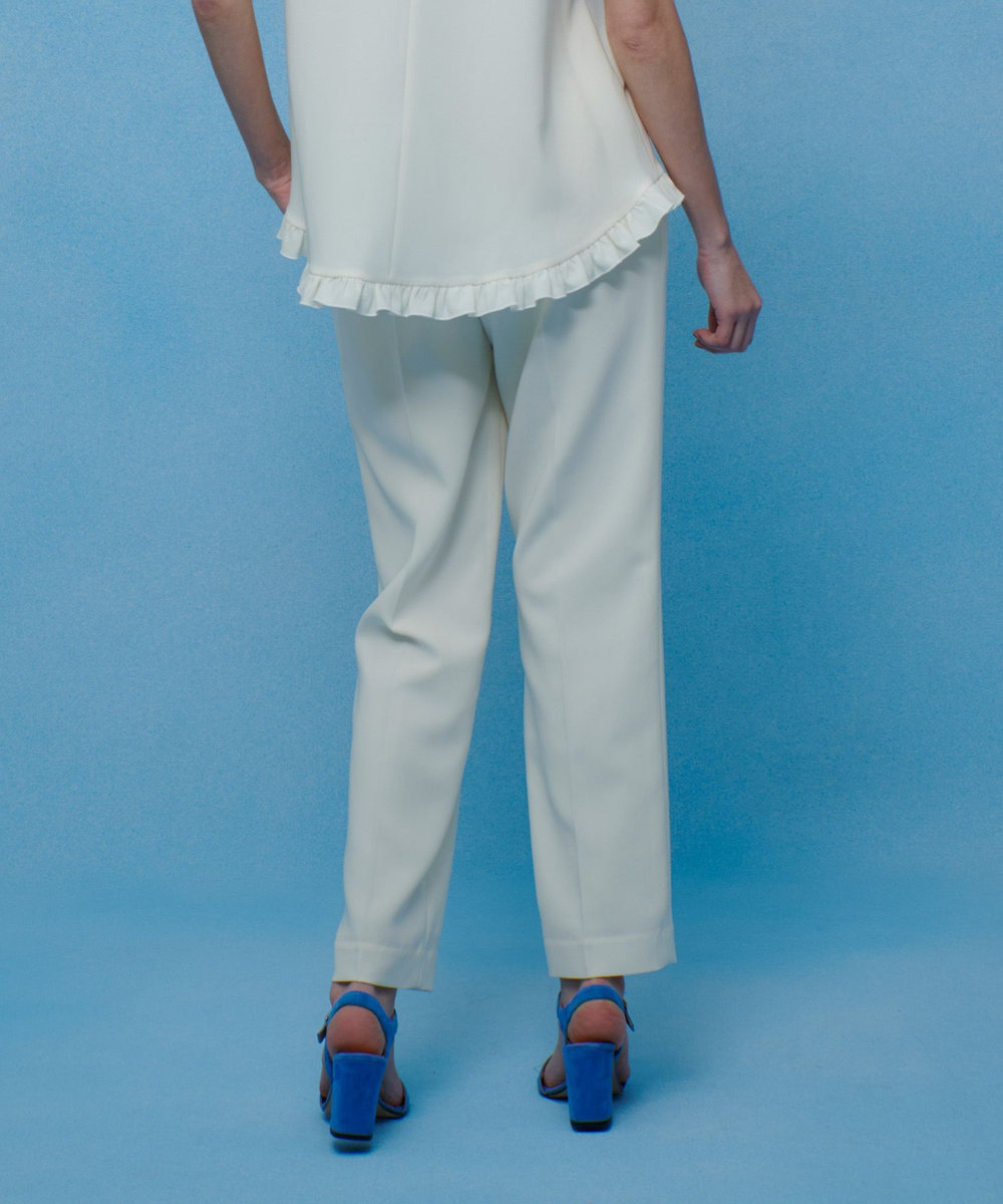 LOULOU WILLOUGHBY ハイバックテーパードパンツ オフホワイト (02)