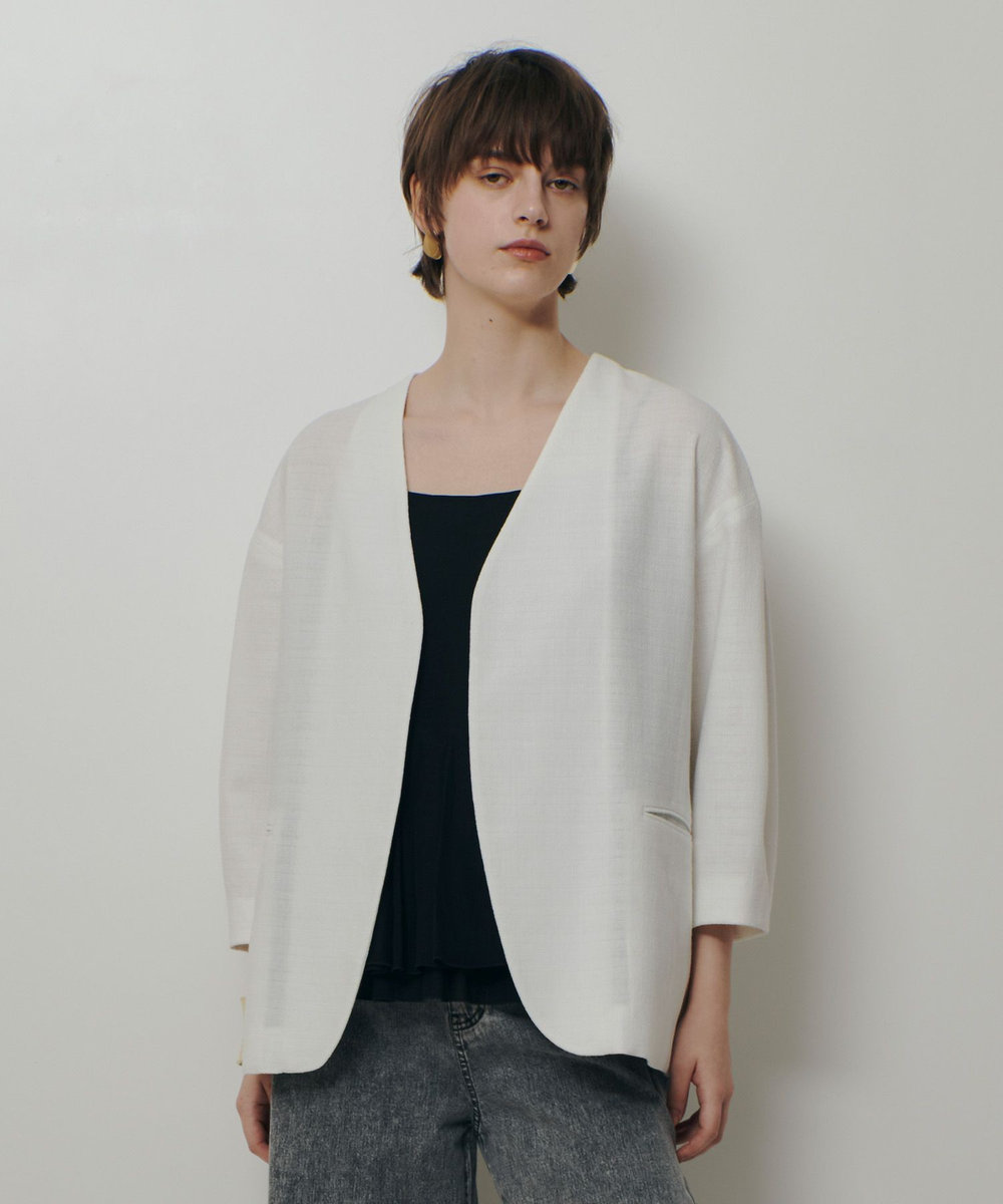 allureville 【ATELIER Line】ハーフスリーブカラーレスジャケット ホワイト (01)