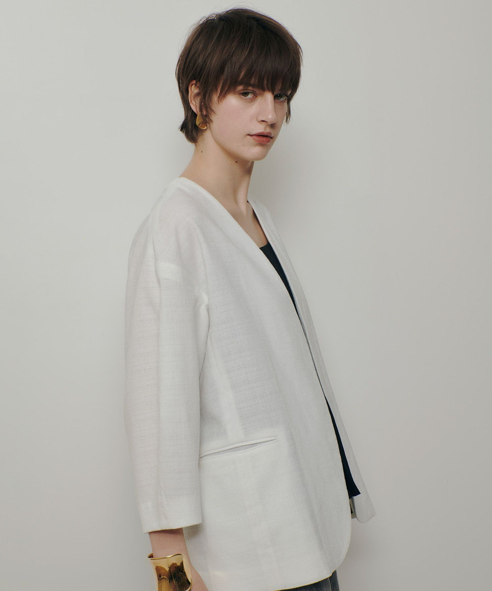 allureville 【ATELIER Line】ハーフスリーブカラーレスジャケット ホワイト (01)