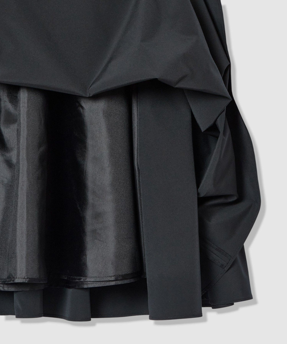 LOULOU WILLOUGHBY 【LOULOU WILLOUGHBY】キリカエタックタフタスカート ブラック (95)