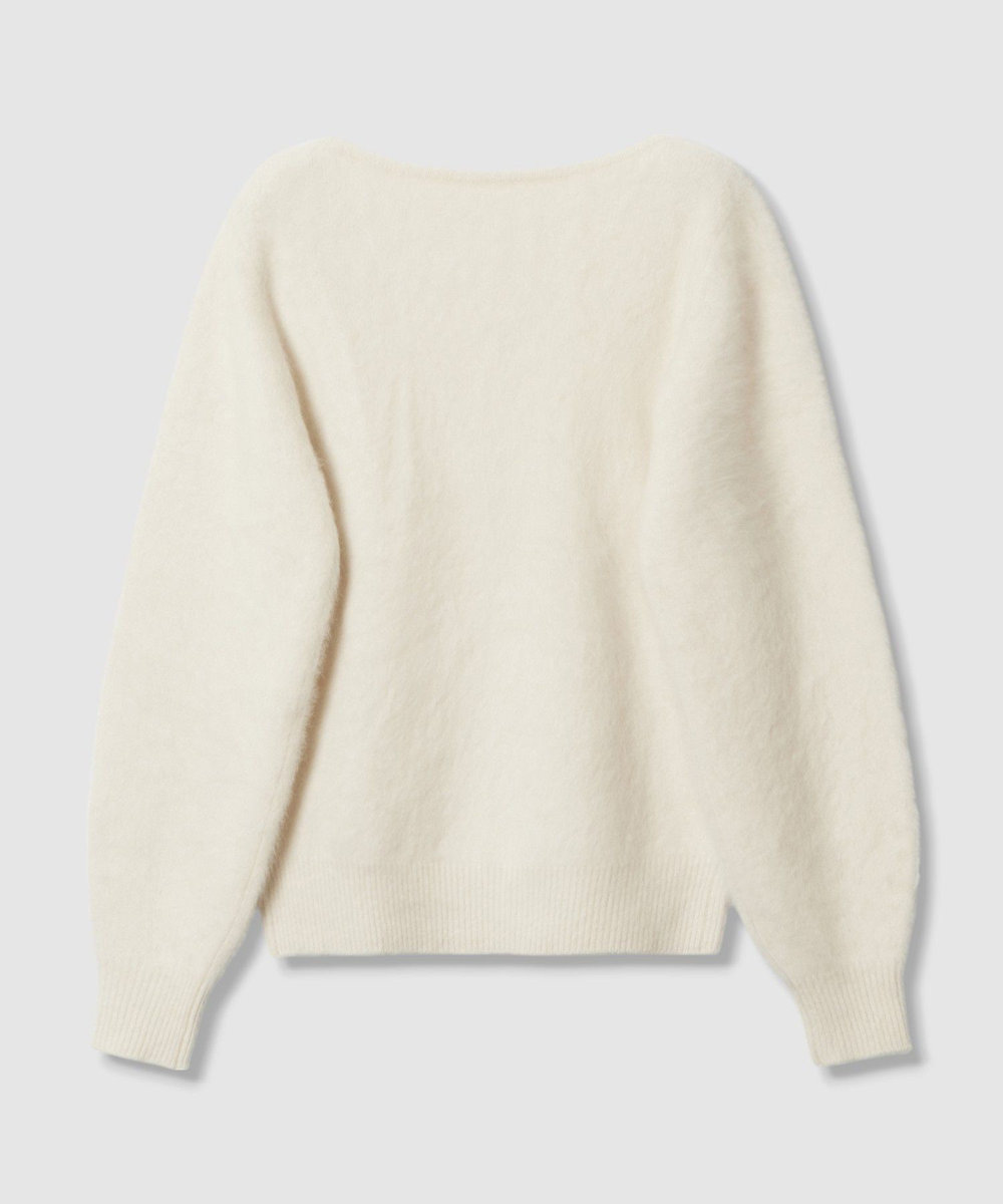 allureville カシミヤブレンドファー加工Ｖプルオーバー オフホワイト (02)