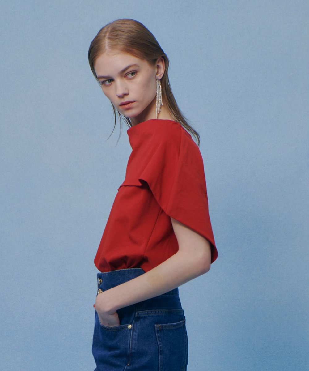 LOULOU WILLOUGHBY ケープデコルテトップス レッド (43)