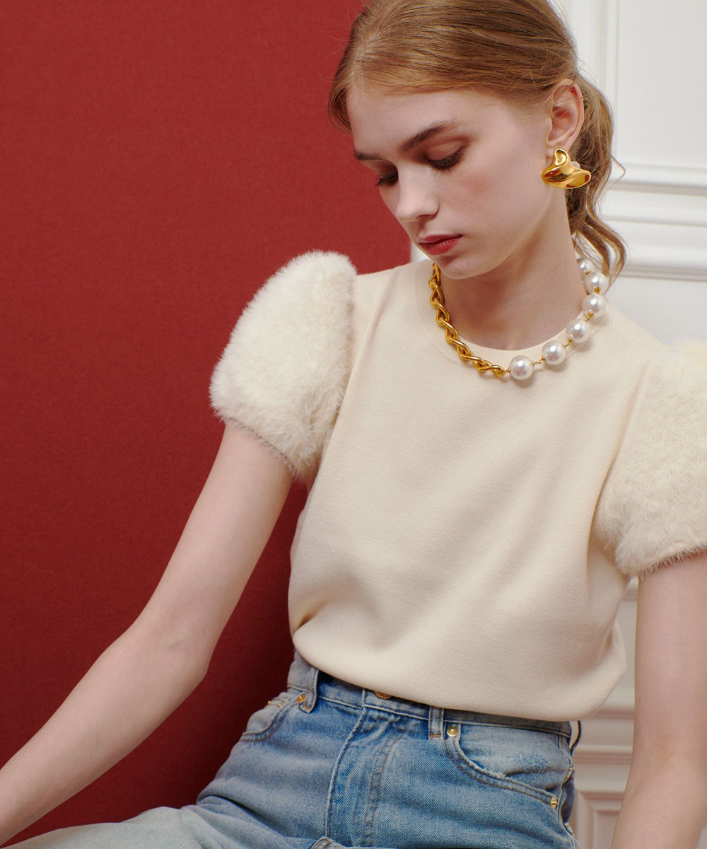 LOULOU WILLOUGHBY WEB限定【LOULOU WILLOUGHBY】フェザースリーブプルオーバー オフホワイト (02)