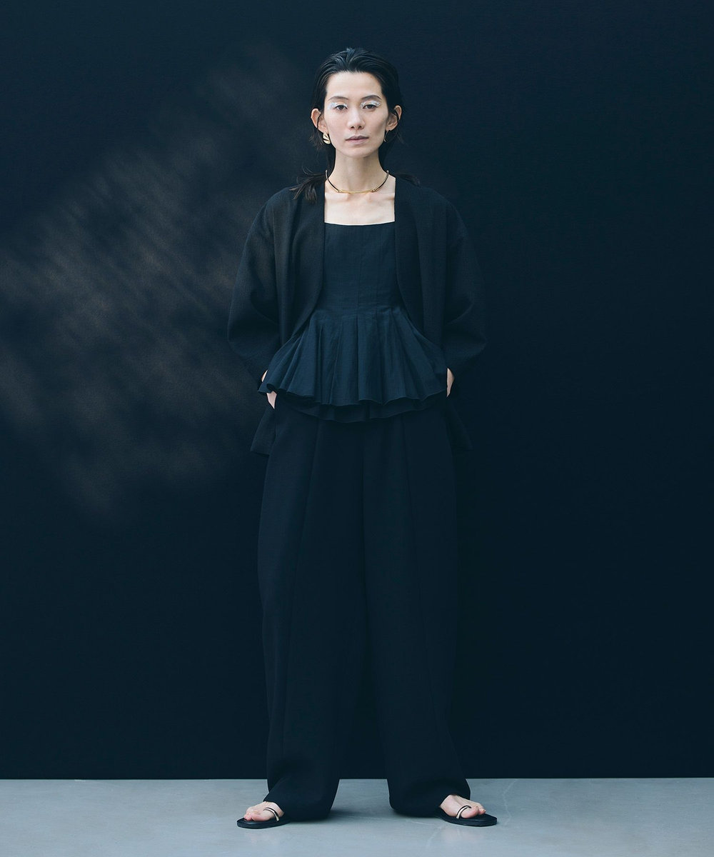 allureville 【ATELIER Line】ハーフスリーブカラーレスジャケット ブラック (95)