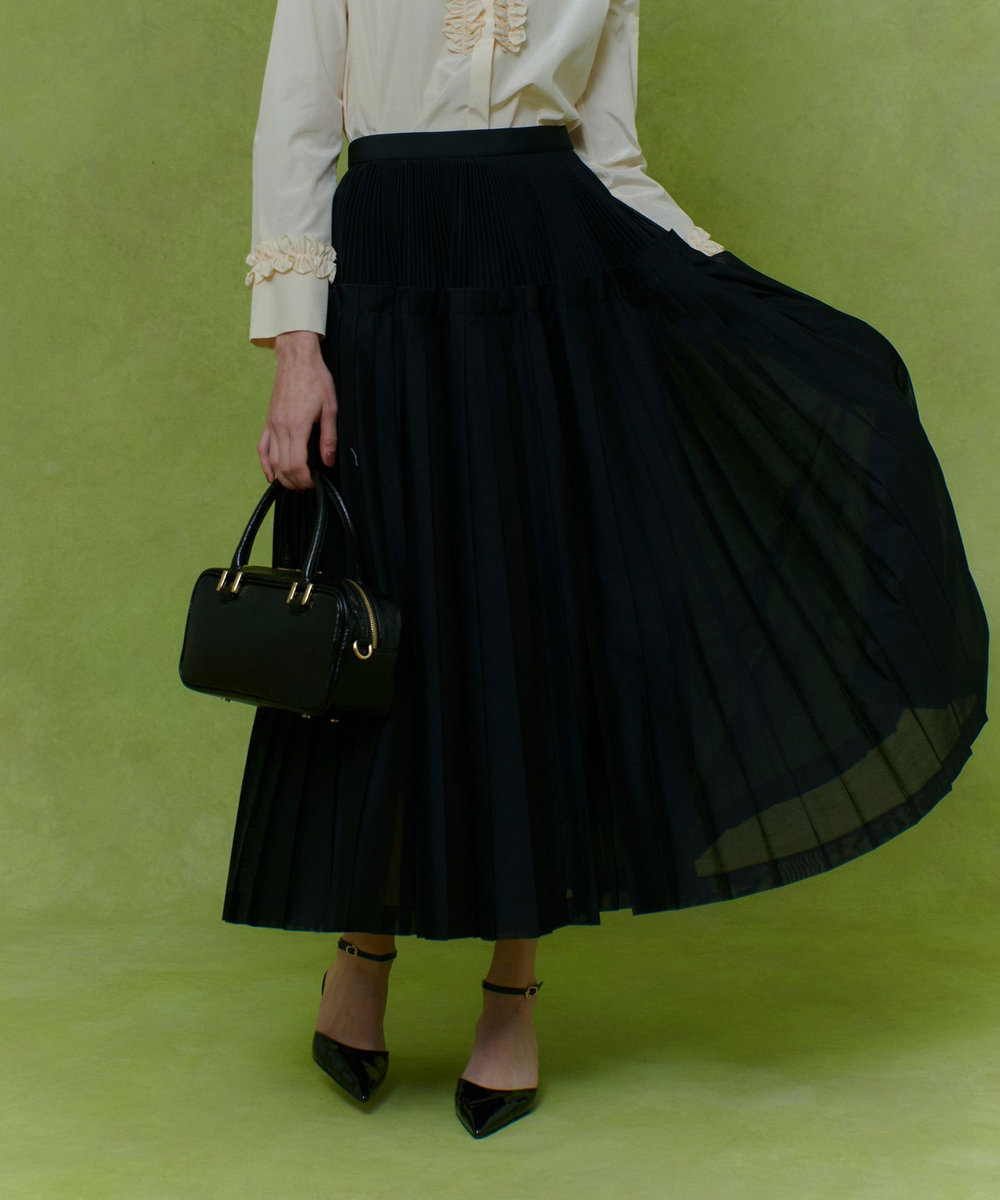 LOULOU WILLOUGHBY 【LOULOU WILLOUGHBY】カールマイヤープリーツスカート ブラック (95)