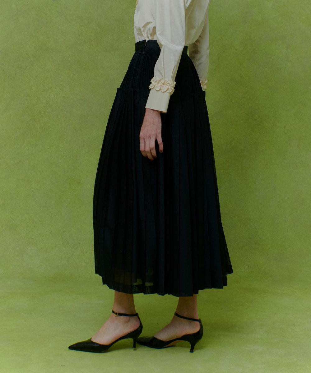 LOULOU WILLOUGHBY 【LOULOU WILLOUGHBY】カールマイヤープリーツスカート ブラック (95)