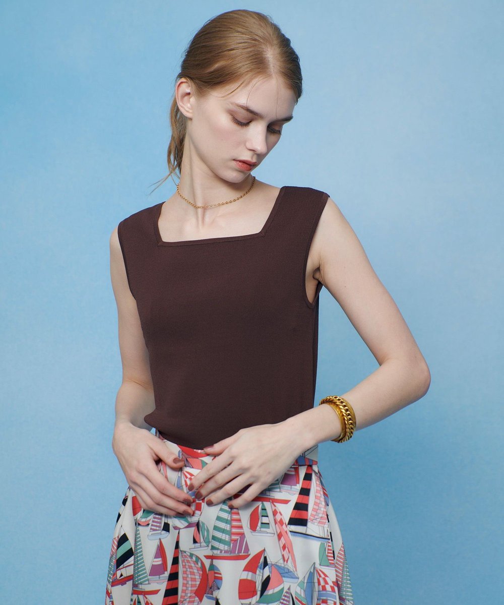 LOULOU WILLOUGHBY 【LOULOU WILLOUGHBY】スクエアタンクトップ モカ (85)