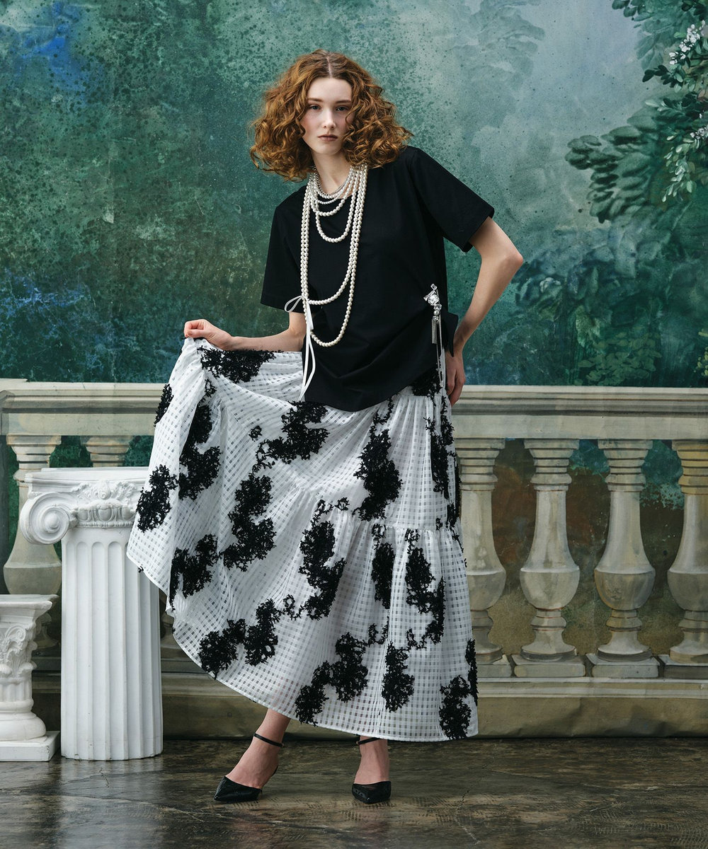LOULOU WILLOUGHBY パールネックレスＴシャツ ブラック (95)