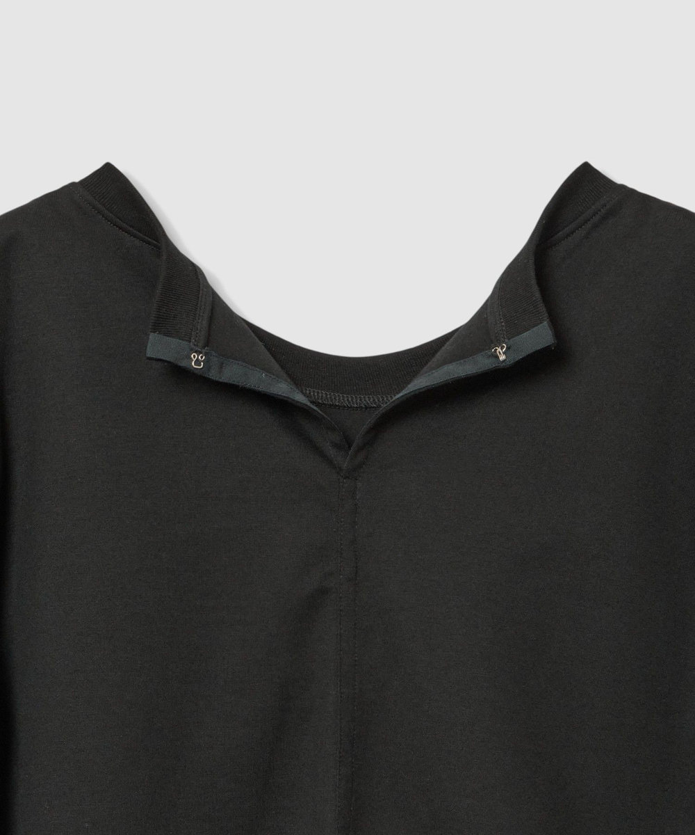 LOULOU WILLOUGHBY パールネックレスＴシャツ ブラック (95)
