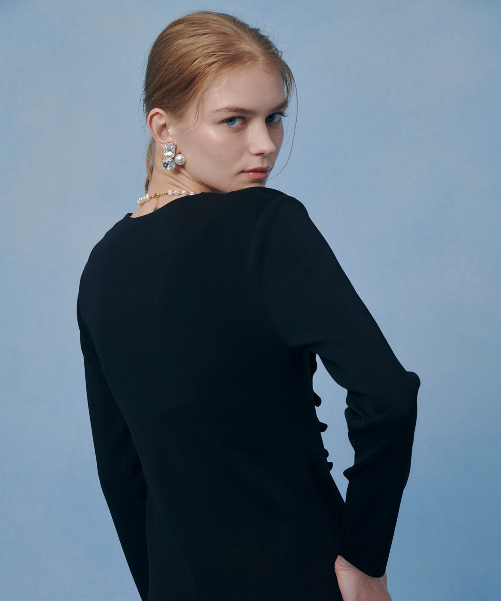 LOULOU WILLOUGHBY 【LOULOU WILLOUGHBY】ドレープアシメプルオーバー ブラック (95)