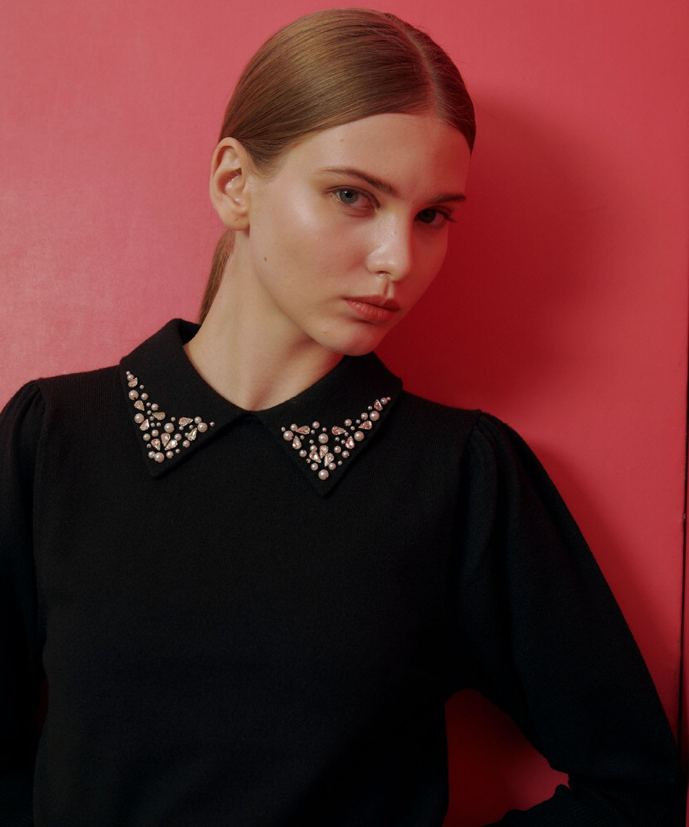 新品未使用LOULOU WILLOUGHBY 衿ビジューパフスリーブプルオーバー LOULOU WILLOUGHBY】衿ビジューパフスリーブプルオーバー|allureville