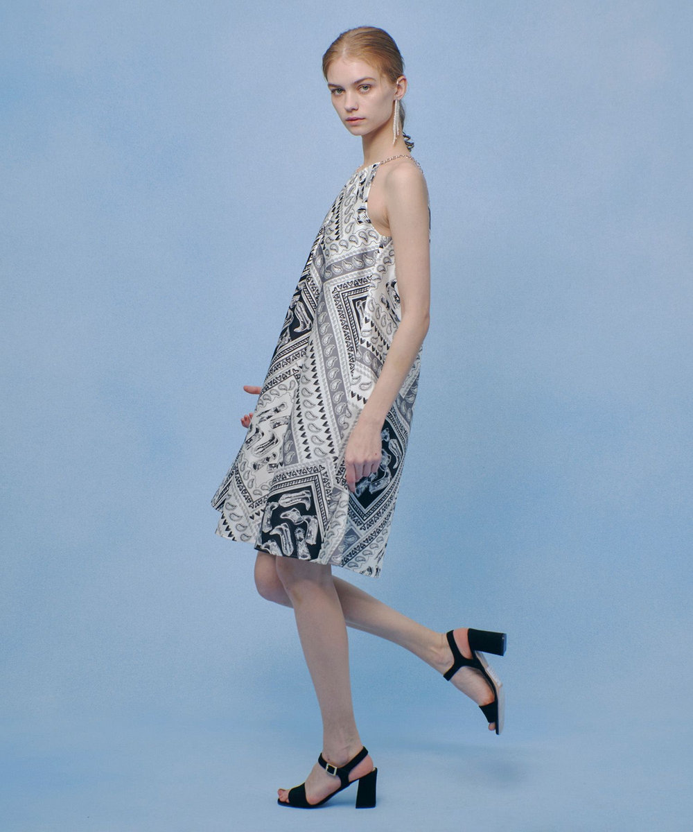 LOULOU WILLOUGHBY 【LOULOU WILLOUGHBY】ウエスタンスカーフプリントホルターネックワンピース ブラック (95)