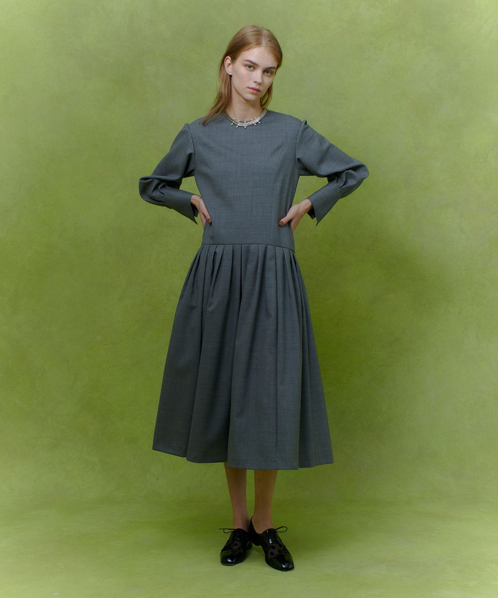 LOULOU WILLOUGHBY 【LOULOU WILLOUGHBY】ウールトロローウエストワンピース グレー (92)