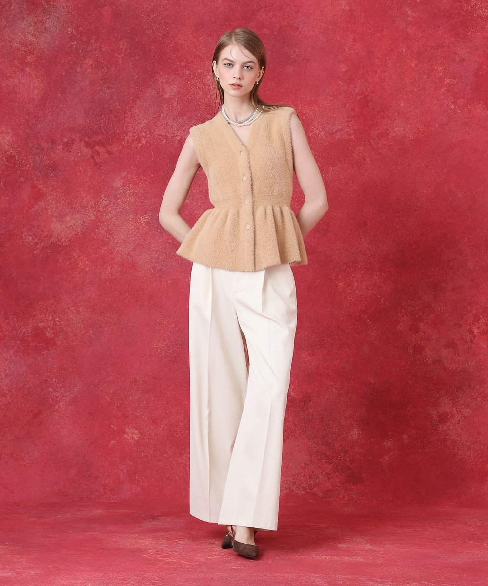 LOULOU WILLOUGHBY フェザーペプラムジレ ベージュ (11)