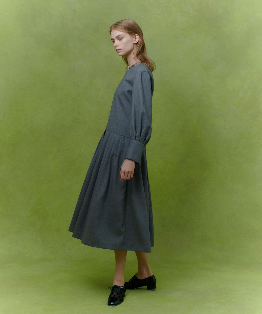 LOULOU WILLOUGHBY 【LOULOU WILLOUGHBY】ウールトロローウエストワンピース グレー (92)