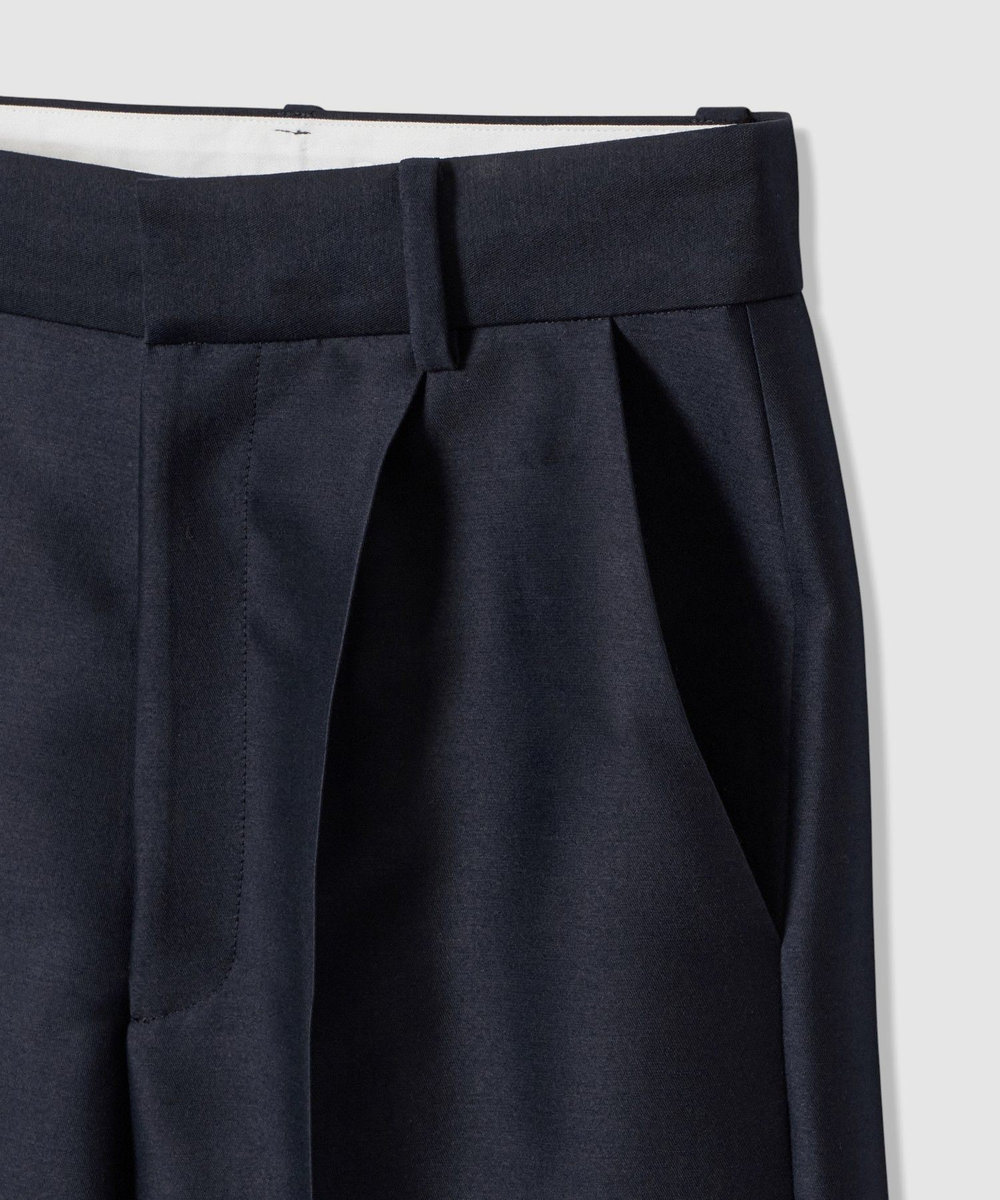 LOULOU WILLOUGHBY シルクウールツイルタックパンツ ネイビー (65)