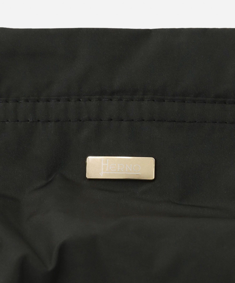 buying  【HERNO(ヘルノー)】 ZIP UP HOODED BZ ブラック (95)