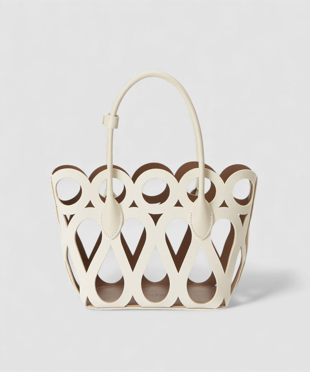 buying 【MARY AL TERNA(メアリーオルターナ)】 MAZEトートバッグ アイボリー (04)