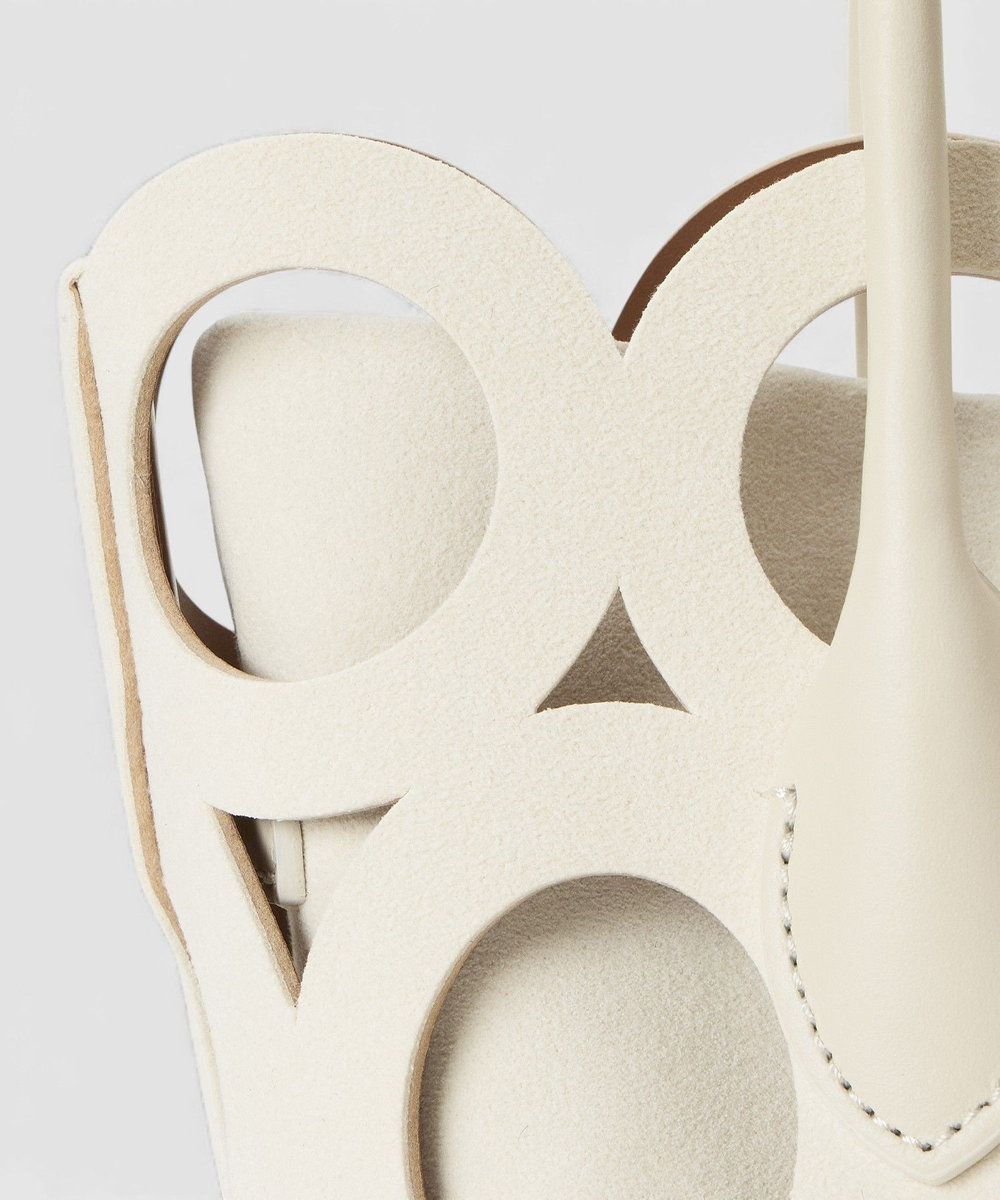 buying 【MARY AL TERNA(メアリーオルターナ)】 MAZEトートバッグ アイボリー (04)