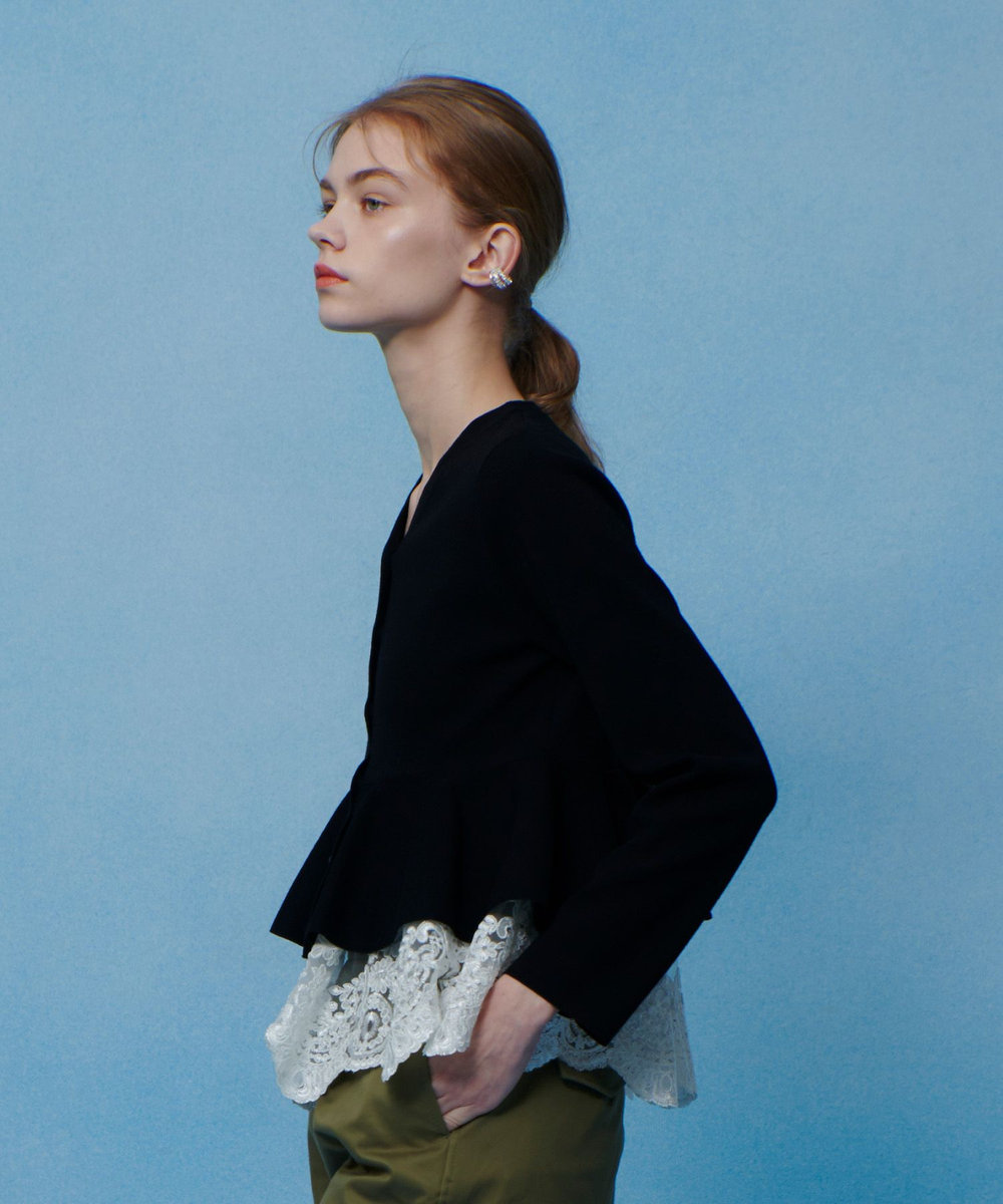 LOULOU WILLOUGHBY 【LOULOU WILLOUGHBY】レースレイヤーペプラムカーディガン ブラック (95)