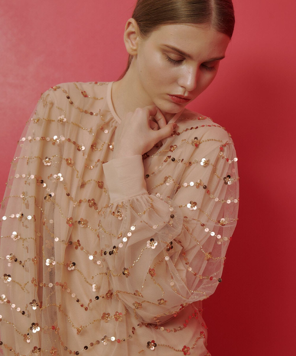 LOULOU WILLOUGHBY 【LOULOU WILLOUGHBY】スパンコールビジューブラウス ゴールド (30)