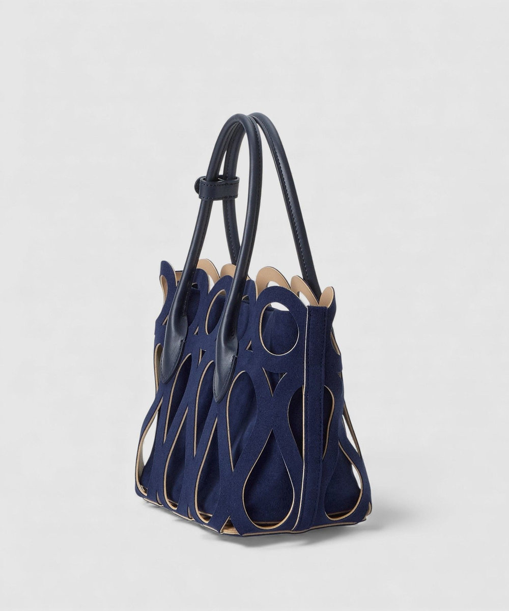 buying 【MARY AL TERNA(メアリーオルターナ)】 MAZEトートバッグ ブルー (61)