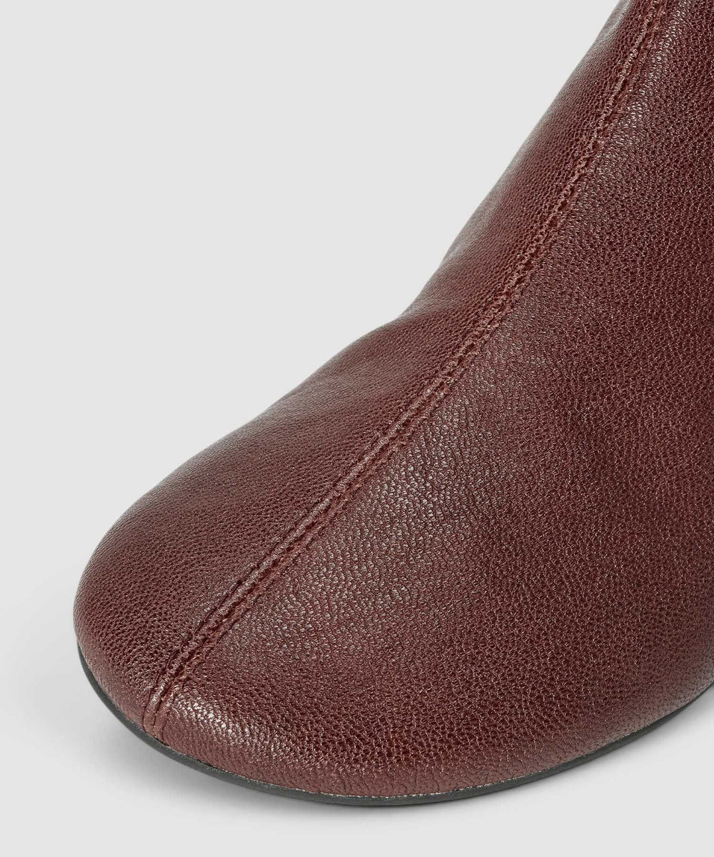 allureville バックジップラウンドショートブーツ ボルドー (44)