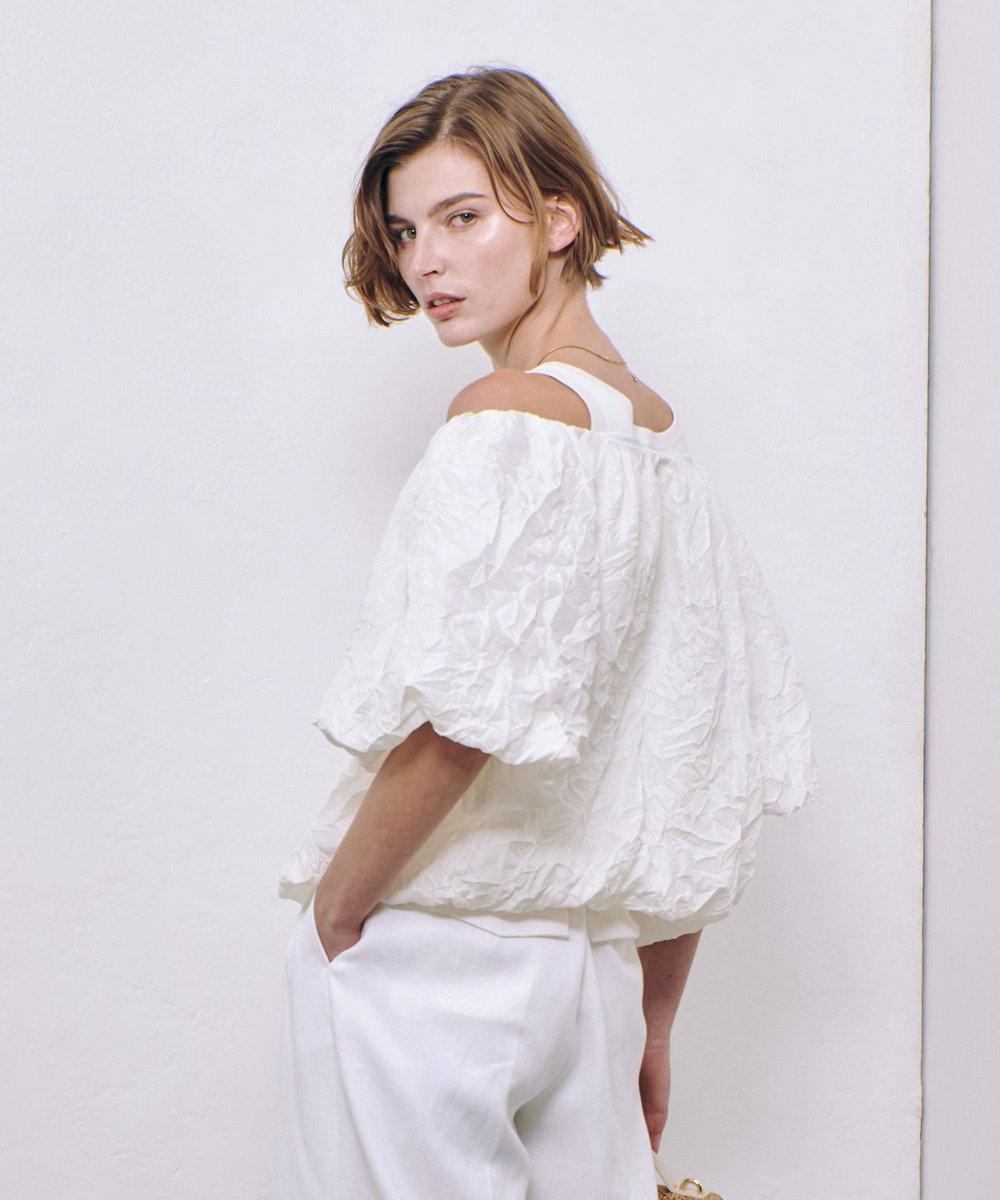 allureville クリンクルワッシャーオフショルブラウス オフホワイト (02)