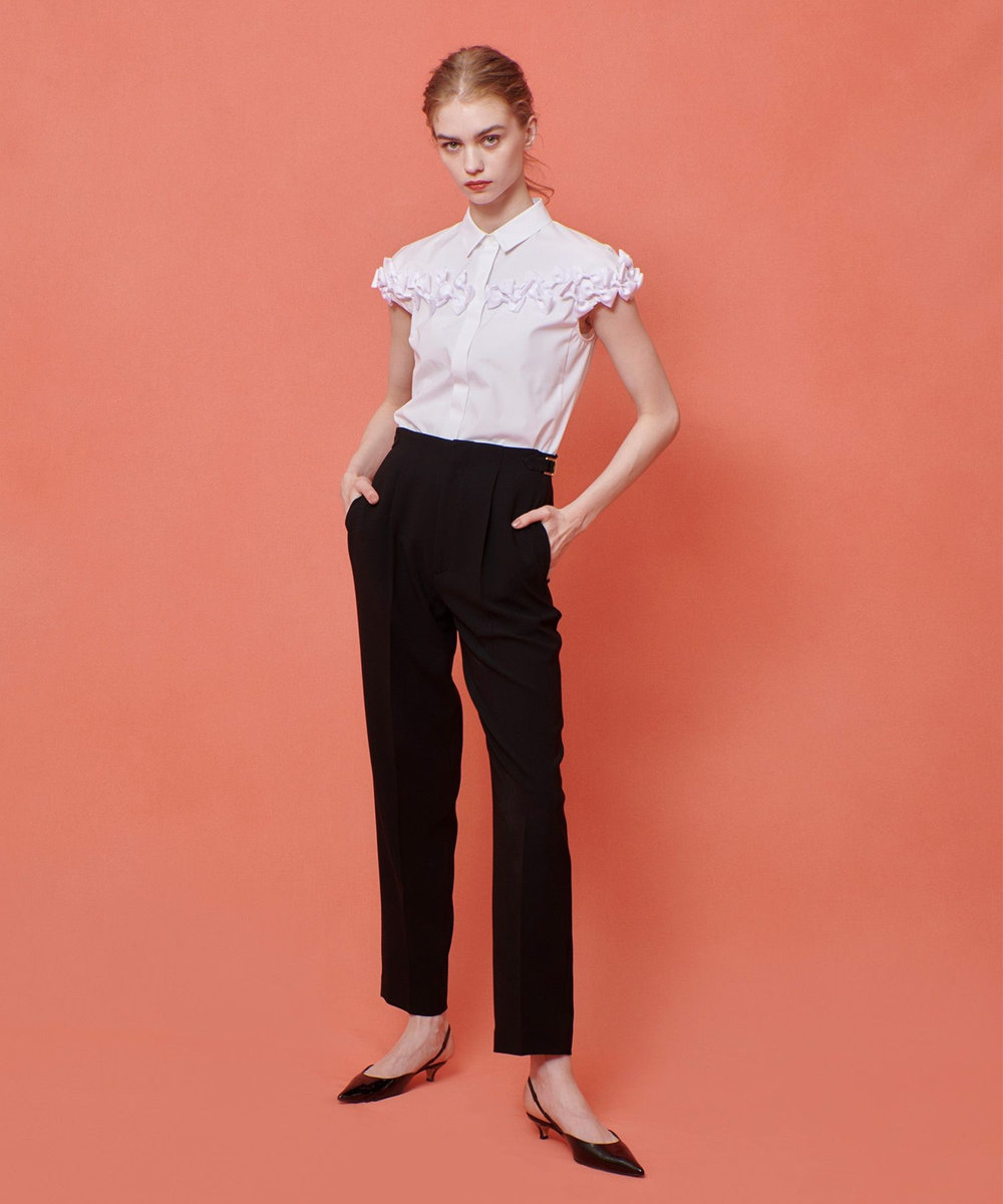 LOULOU WILLOUGHBY 【LOULOU WILLOUGHBY】ハイバックテーパードパンツ ブラック (95)