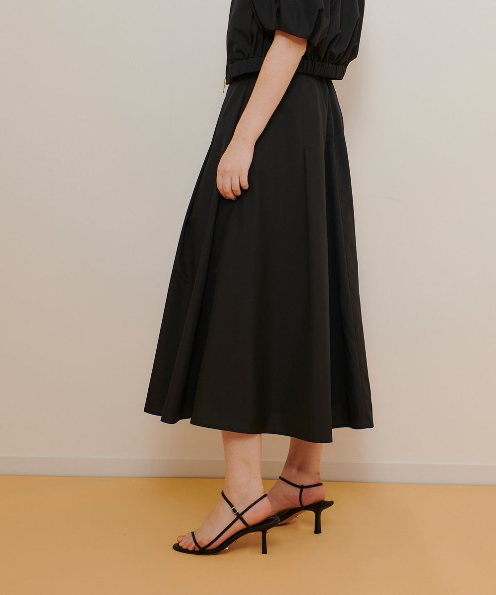 allureville マットタフタアンイーブンタックスカート ブラック (95)