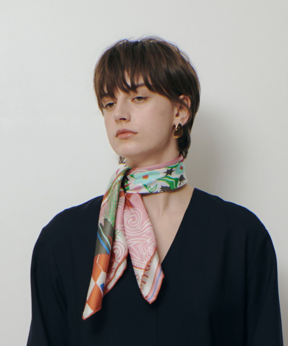 buying 【manipuri(マニプリ)】65×65 SILK SCARF ライトピンク (42)