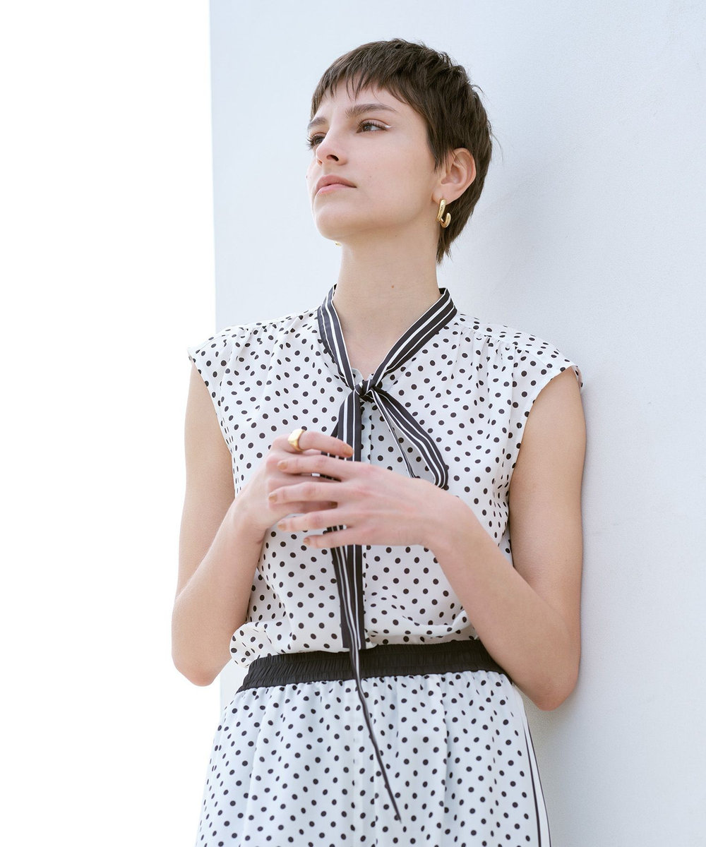 パネルドットプリントボウタイブラウス|allureville OFFICIAL SITE