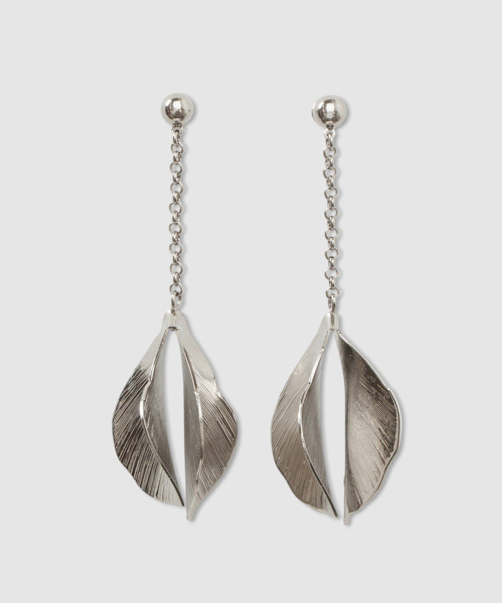 buying 【ZUBELDIA Paris( ズベルディア パリス)】 MAGNOLIA PENDANT EARRINGS シルバー系 (89)