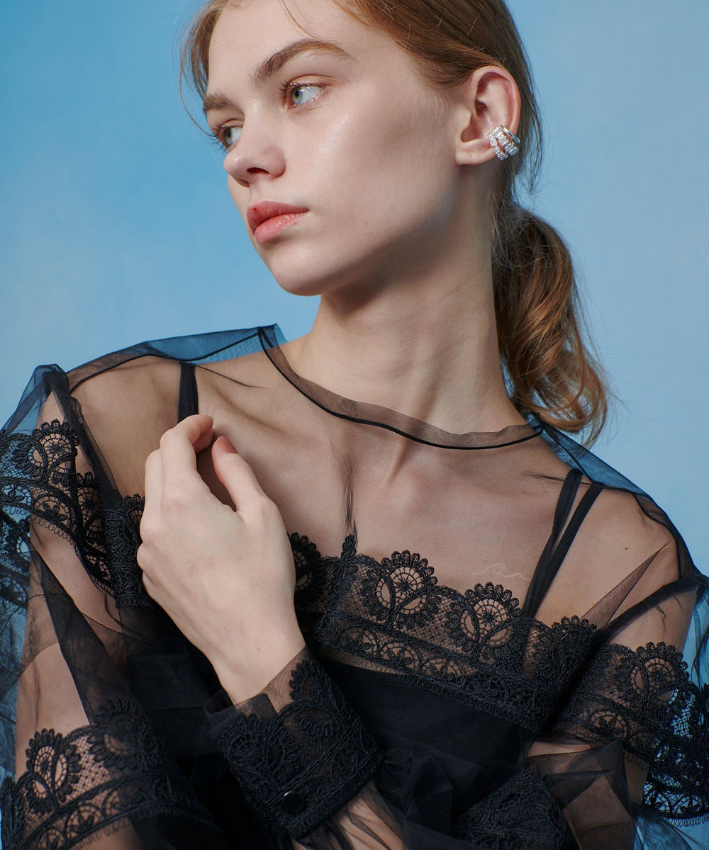 LOULOU WILLOUGHBY 【LOULOU WILLOUGHBY】チュールレースブラウス ブラック (95)