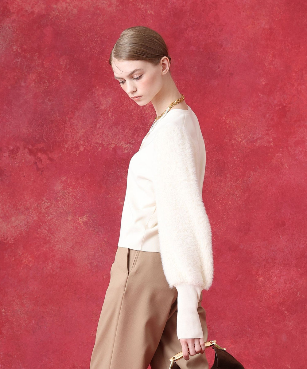 LOULOU WILLOUGHBY WEB限定 ファースリーブカーディガン オフホワイト (02)