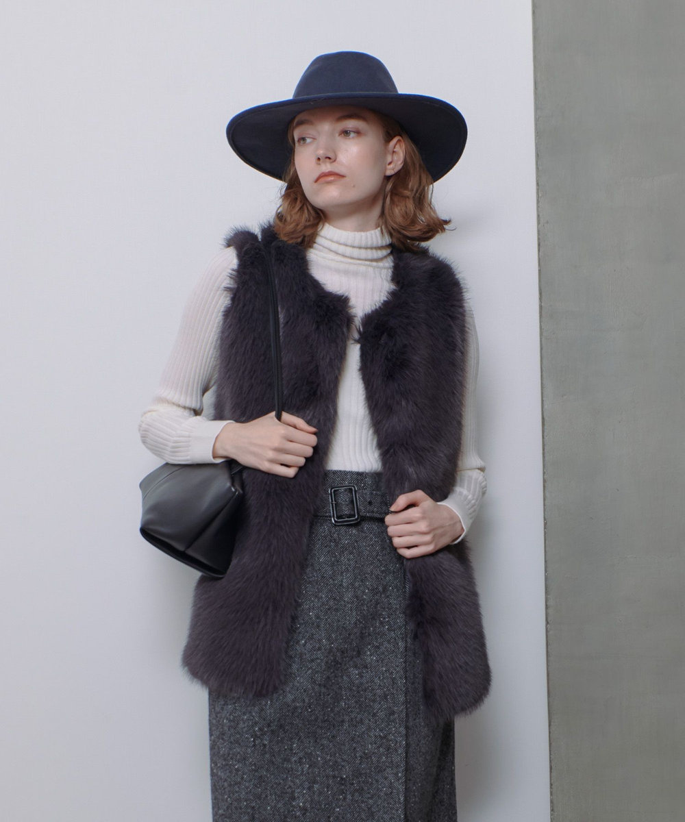 allureville フェイクフォックスジレ グレー (92)