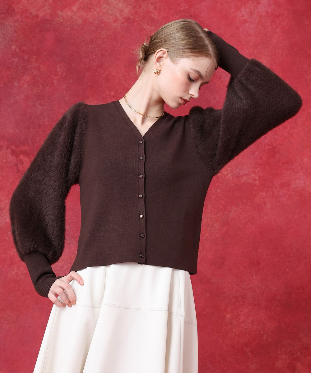 LOULOU WILLOUGHBY WEB限定 ファースリーブカーディガン ブラウン (81)