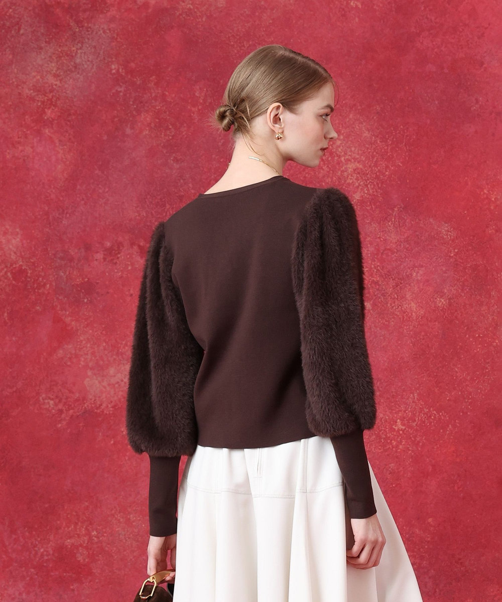LOULOU WILLOUGHBY WEB限定 ファースリーブカーディガン ブラウン (81)