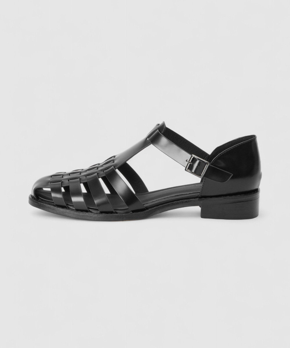 allureville グルカサンダル ブラック (95)