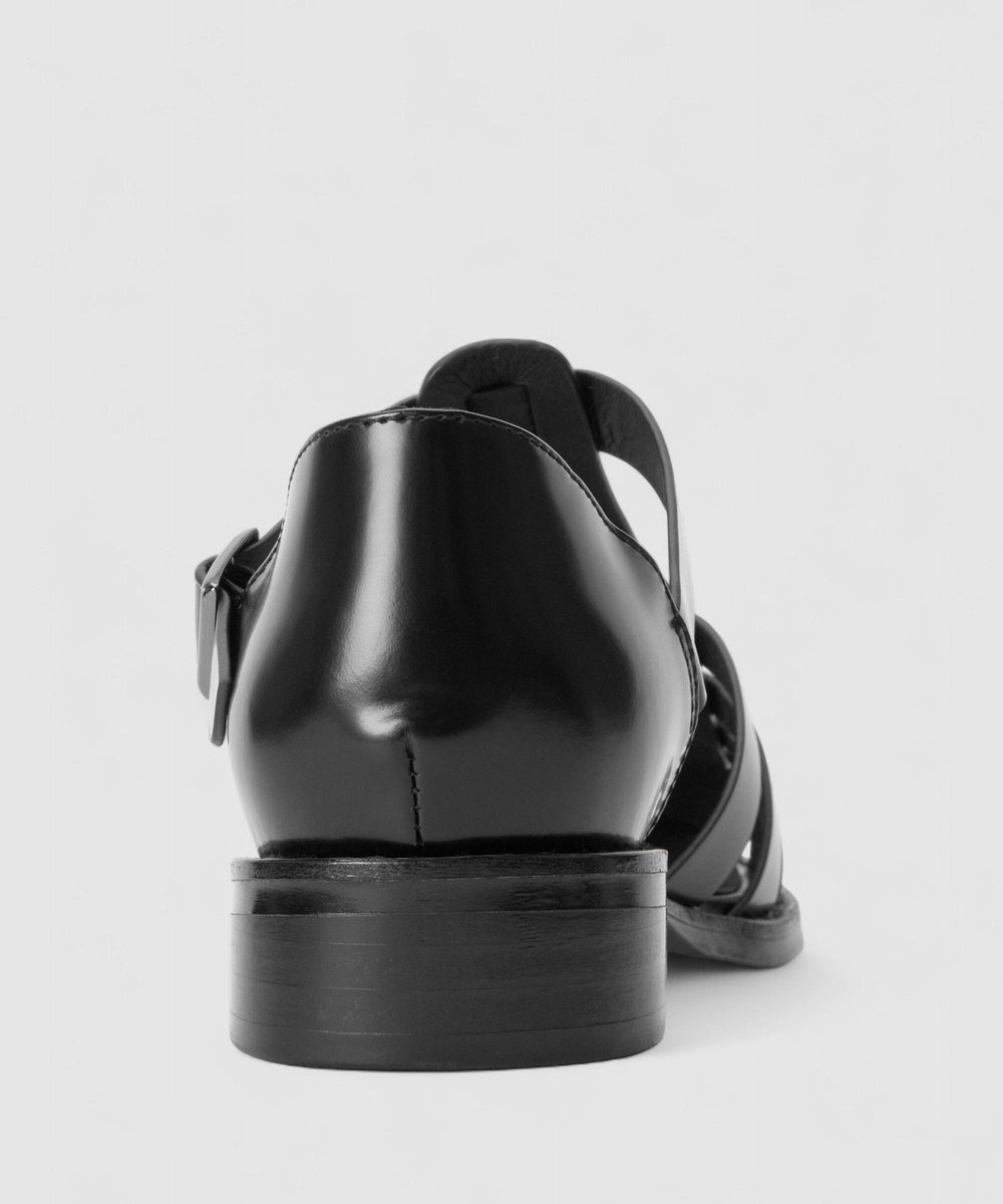 allureville グルカサンダル ブラック (95)